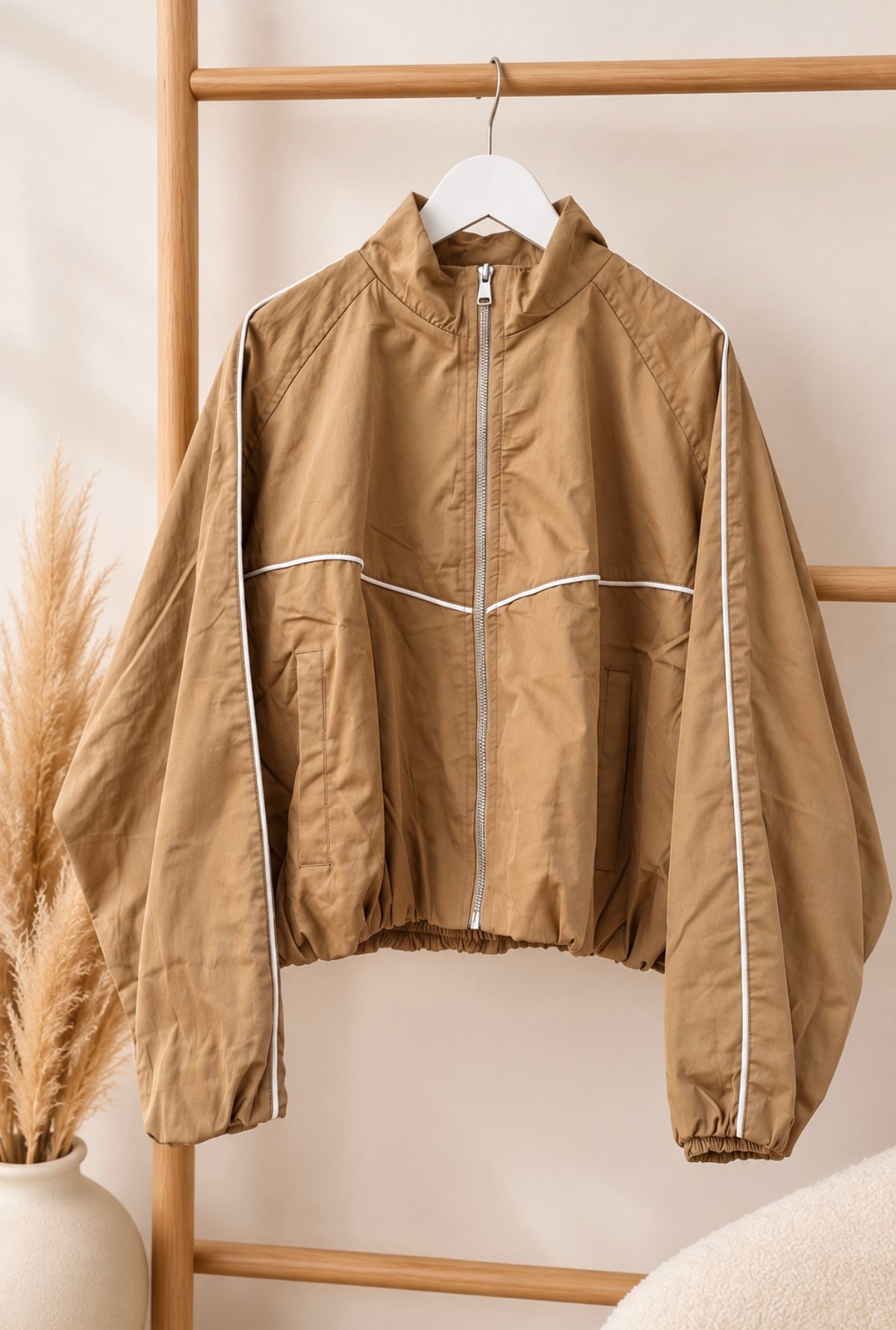 Sportliche Jacke beige