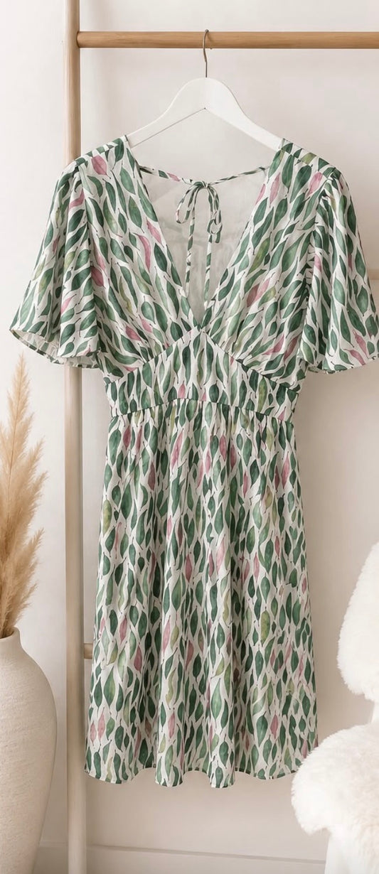 Sommerkleid mit Blätterprint